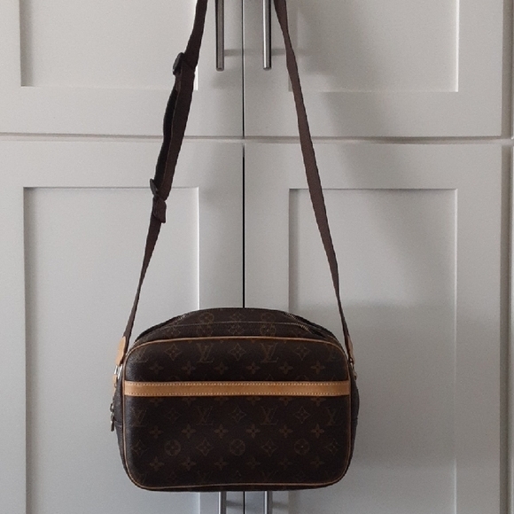 Louis Vuitton Brown Monogram Unisex/Men's Bag - Picture 1 of 9